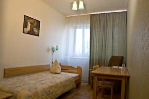 Economy 1 room single with city view, and private facilities